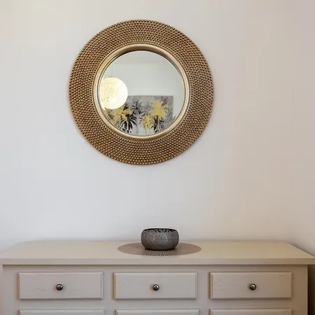 Lauretta Apartment *