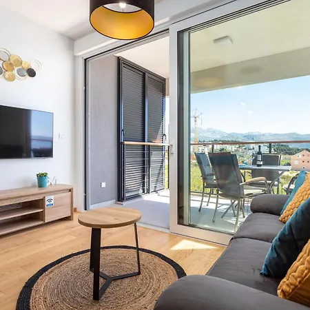 Lauretta Apartment Split