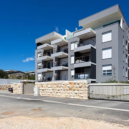 Lauretta Apartamento